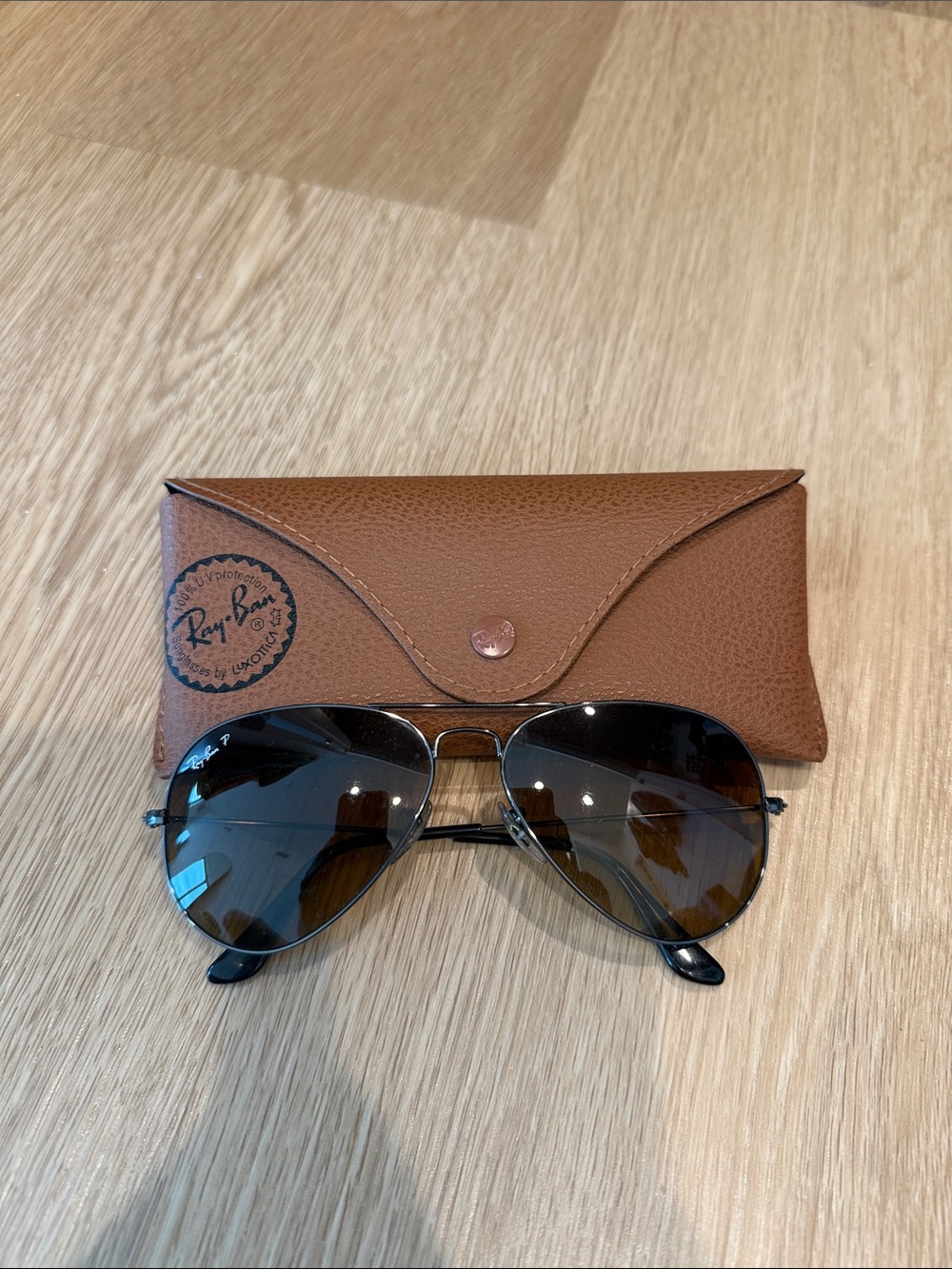 Ray-Ban Aviator Sunglasses with Brown Gradient Lenses and Silver Frame